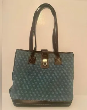 Dooney & Bourke Bag thumbnail 2
