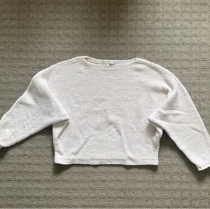 Abercrombie sweater thumbnail 2