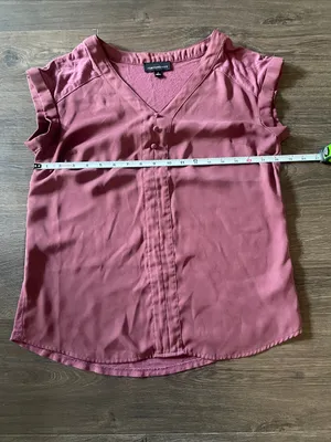 Fortune + Ivy Dusty Rose V-Neck Cap Sleeve Blouse, Size Small thumbnail 3