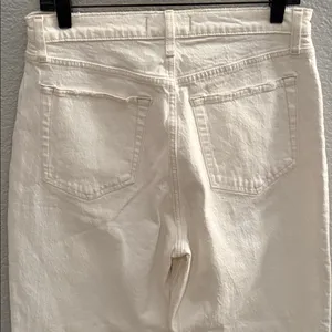 Abercrombie & Fitch 90s Straight Ultra High Rise White Frayed Hem Jeans Size 30 thumbnail 6