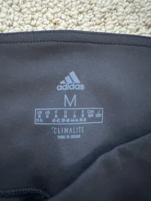 Adidas Women’s Shorts Tight Black M thumbnail 3