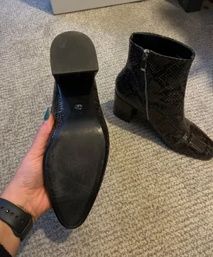 ZARA Boots thumbnail 3