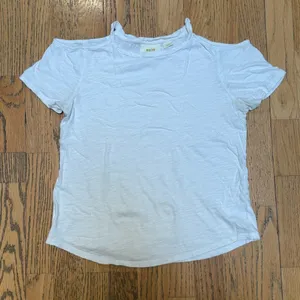 MAEVE BY ANTHROPOLOGIE Cold Shoulder Cut Out‎ White Short Sleeve T Shirt XS thumbnail 1
