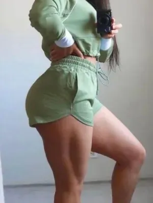 Gymshark Legacy Shorts thumbnail 3