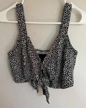 Abercrombie‎ & Fitch Womens Pebble Print Tie Front Crop Top Black White XS NWT thumbnail 1