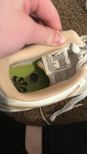 Shoes thumbnail 5