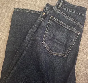 American Eagle Jeans thumbnail 1