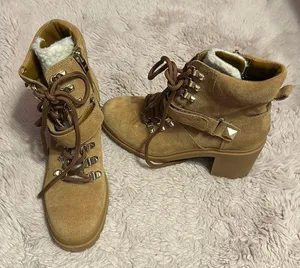 Brand New heeled boots thumbnail 1