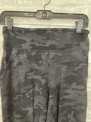 Lululemon Align Jogger 28"
Incognito Camo Multi Grey thumbnail 3