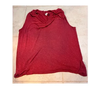 Anthropologie Akemi + Kin‎ Cowl Neck Sleeveless Top Berry Red Knit Medium thumbnail 3
