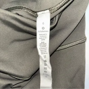 Lululemon Fast and Free Leggings thumbnail 2