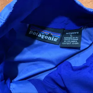 Vintage Patagonia Windbreaker Water Repellent Jacket Large Y2K style thumbnail 3