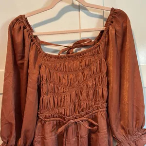 NWT Cassidy Romper XS thumbnail 4