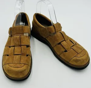 Teva Brunswick Shock Pad Womens Camel Brown Closed Toe Slip-On Sandals Size 7 thumbnail 1