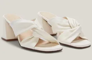 Everlane The Day Twist Heel Slip On Sandal Nappa Leather Cream Size 7.5 thumbnail 2