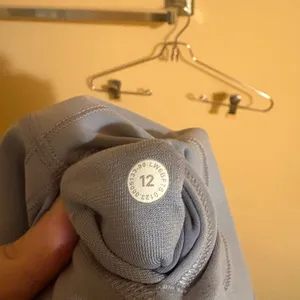 Lululemon Wunder Train High-Rise 21” Crop Leggings in Chambray thumbnail 6