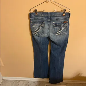 7 for All Mankind Dojo Bootcut Blue Jeans thumbnail 2