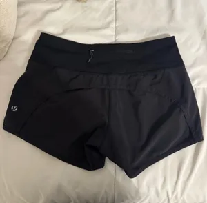 Black Lululemon Speed 2.5" Shorts  thumbnail 2