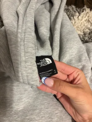North face sweatshirt thumbnail 3