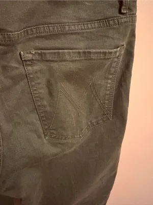 Mother High Waisted Looker Ankle Jeans Fray Jeans in Military Green First Move thumbnail 6