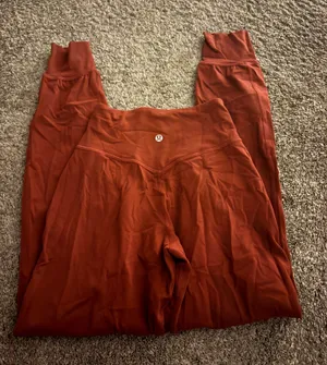RED LULULEMON JOGGERS  thumbnail 1