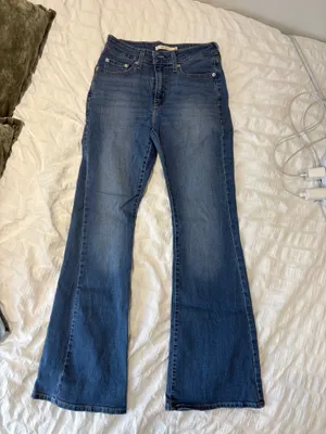 Levi’s Jeans thumbnail 2