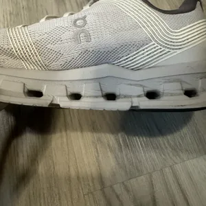 On Cloud Size 9 - On Cloudgo White/Glacier Running Shoes thumbnail 11