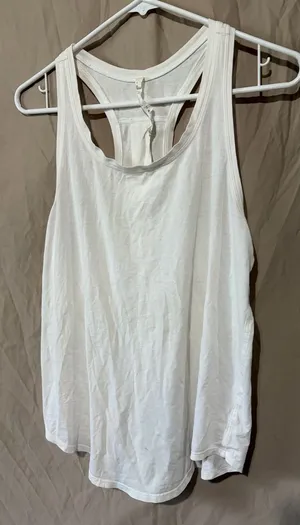 Lululemon tank top thumbnail 1