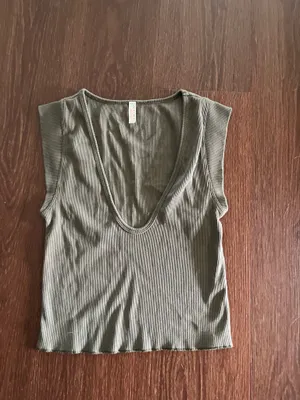 FP Movement Scoop Neck Tank Army Green Size Small thumbnail 4