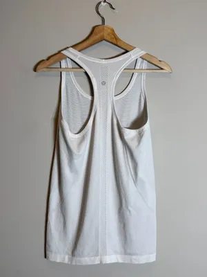 Lululemon Swiftly Tech Racerback Tank Top Women's 8 White Workout Gym Fitness thumbnail 4