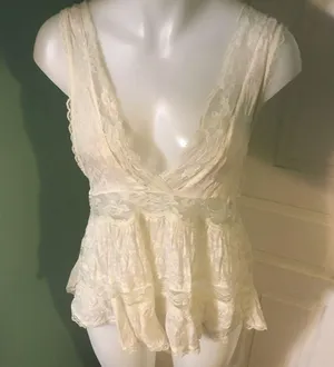 Free People Creme Lace Top szS thumbnail 2
