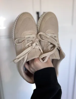 Steve Madden Sneakers thumbnail 3