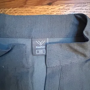 Women's scrub Top Gray Size XS thumbnail 2
