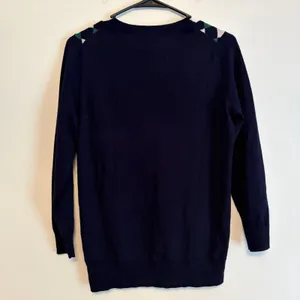 J. CREW Sweater‎ 100% Merino Wool Navy Blue Green Argyle Medium Business Classy thumbnail 5