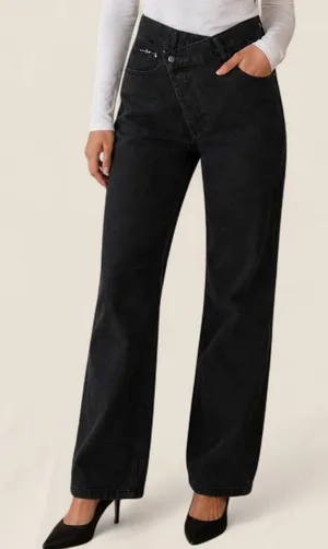 Insane Gene Black Weekend Crossover Hi-Rise Straight Jeans Size 29 thumbnail 1