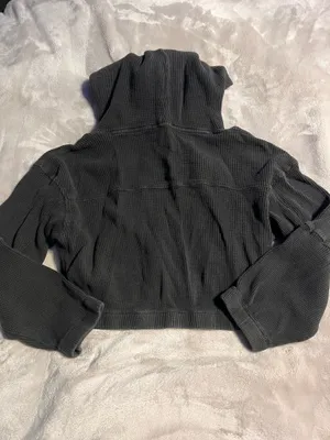 Forever 21 Crop zip up thumbnail 2