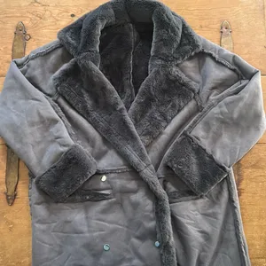 Woman’s Commense Gray Teddy Jacket with Faux Fur Trim Size Small thumbnail 2