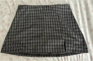 American Eagle Plaid Skirt thumbnail 1