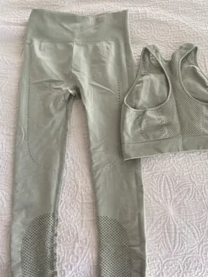 Target light green workout set thumbnail 3