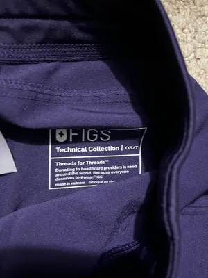 FIGS Purple Jam Scrub Set thumbnail 11