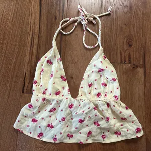 Garage Halter Tank Top Cropped thumbnail 3