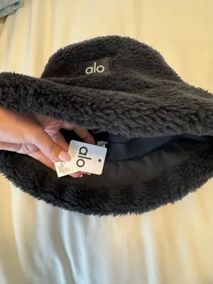 Alo Yoga Hat thumbnail 4