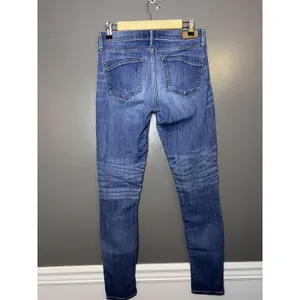 Express Legging Mid Rise Jeans Womens 6R Medium Wash Blue Jegging Stretch Denim thumbnail 4