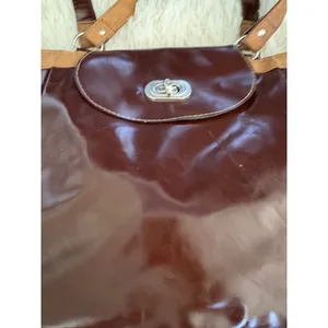 Brown Tote‎ Bag Purse Shoulder Bag Vintage Style Flap Over Closure Work School thumbnail 2