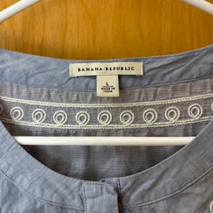 Banana Republic Tunic Top Women L Blue Embroidered Cotton Long Sleeve 762337-00 thumbnail 3