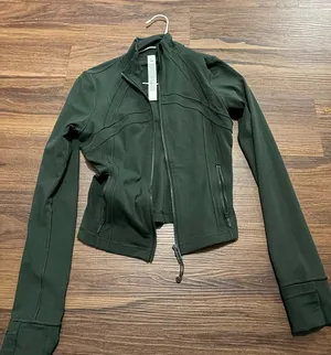 Lululemon Define Cropped Jacket thumbnail 1