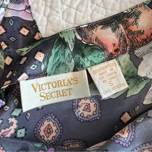 ✨ Vintage Gold Label Victoria’s‎ Secret Blue Lace Floral Satin Slip Small thumbnail 7