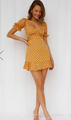 Hello Molly Dress thumbnail 1