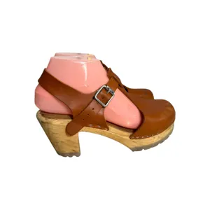 Lotta's from Stockholm Leather Wood Chunky Heel Mary Jane Clogs EU 37 US 6.5 thumbnail 2