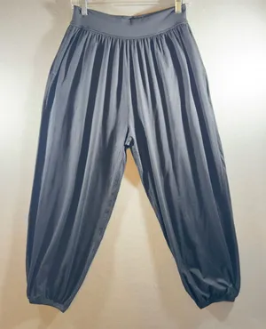 487‎ | NWT OFFLINE by Aerie The Hugger Relaxed Jogger Pants Womens Medium Black thumbnail 1